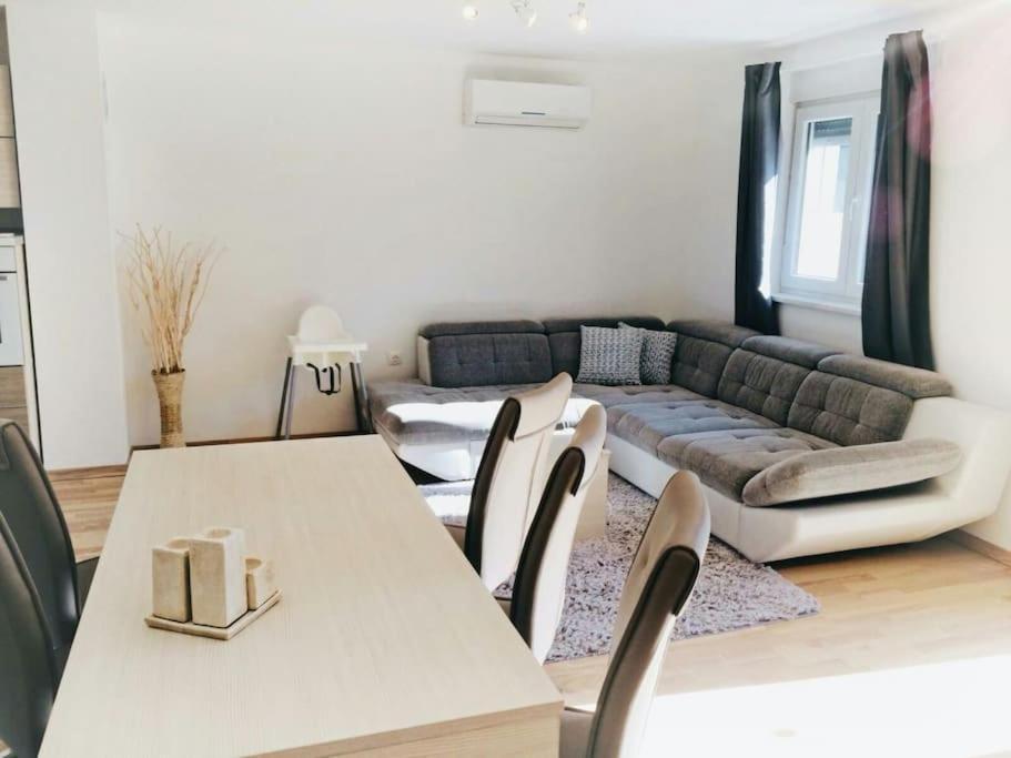Apartament Liam Pula Zewnętrze zdjęcie